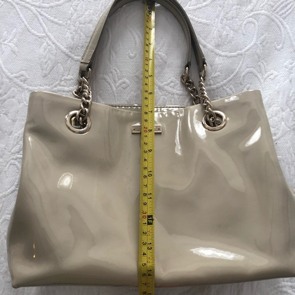 ❌SOLD❌Kate Spade Patent leather bag - Picture 3 of 9